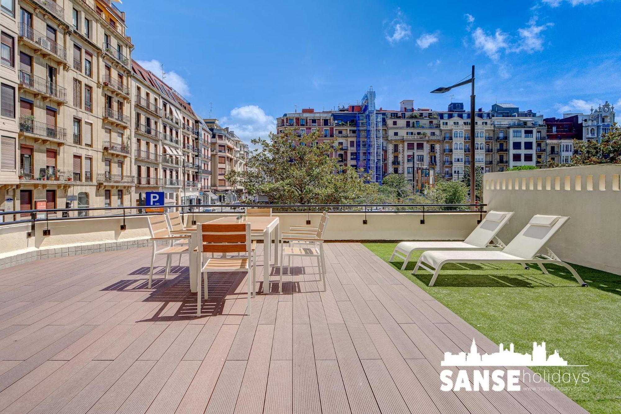Apartamentos Gran Via By Sanse Holidays San Sebastian Ngoại thất bức ảnh