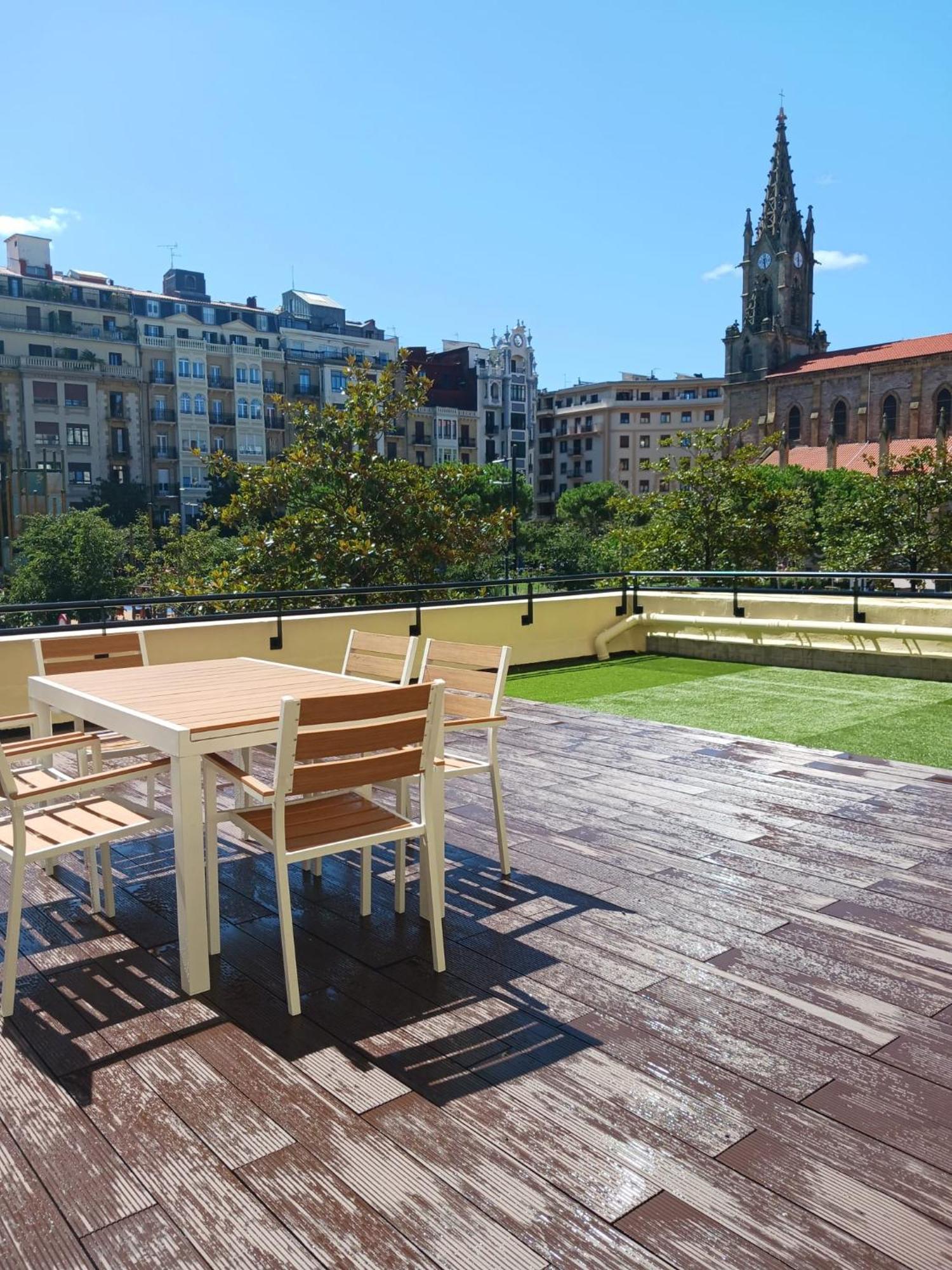 Apartamentos Gran Via By Sanse Holidays San Sebastian Ngoại thất bức ảnh