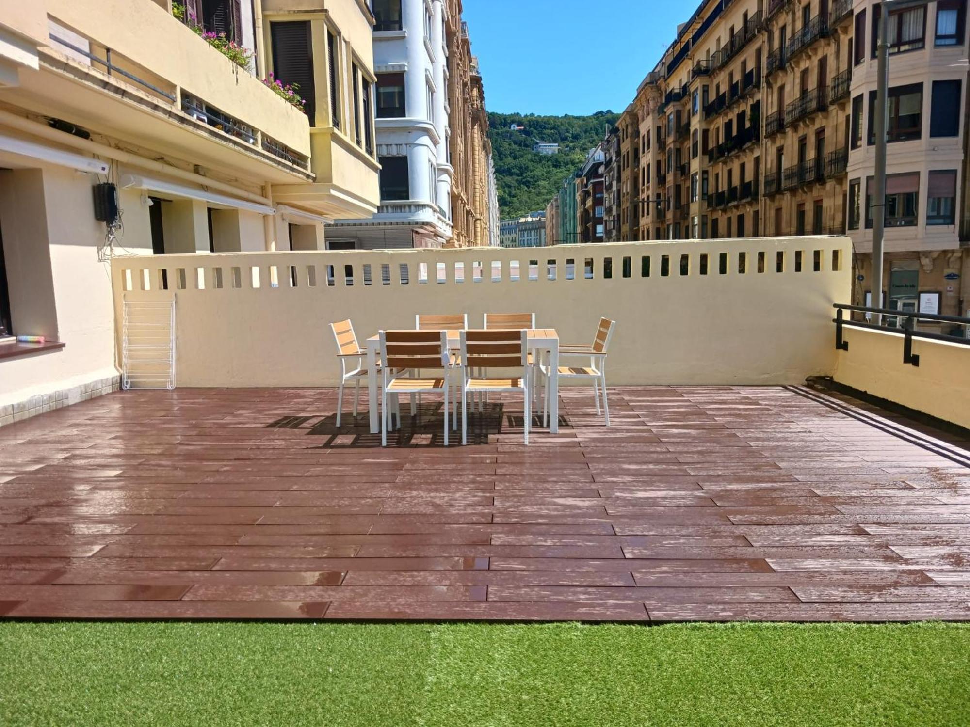 Apartamentos Gran Via By Sanse Holidays San Sebastian Ngoại thất bức ảnh